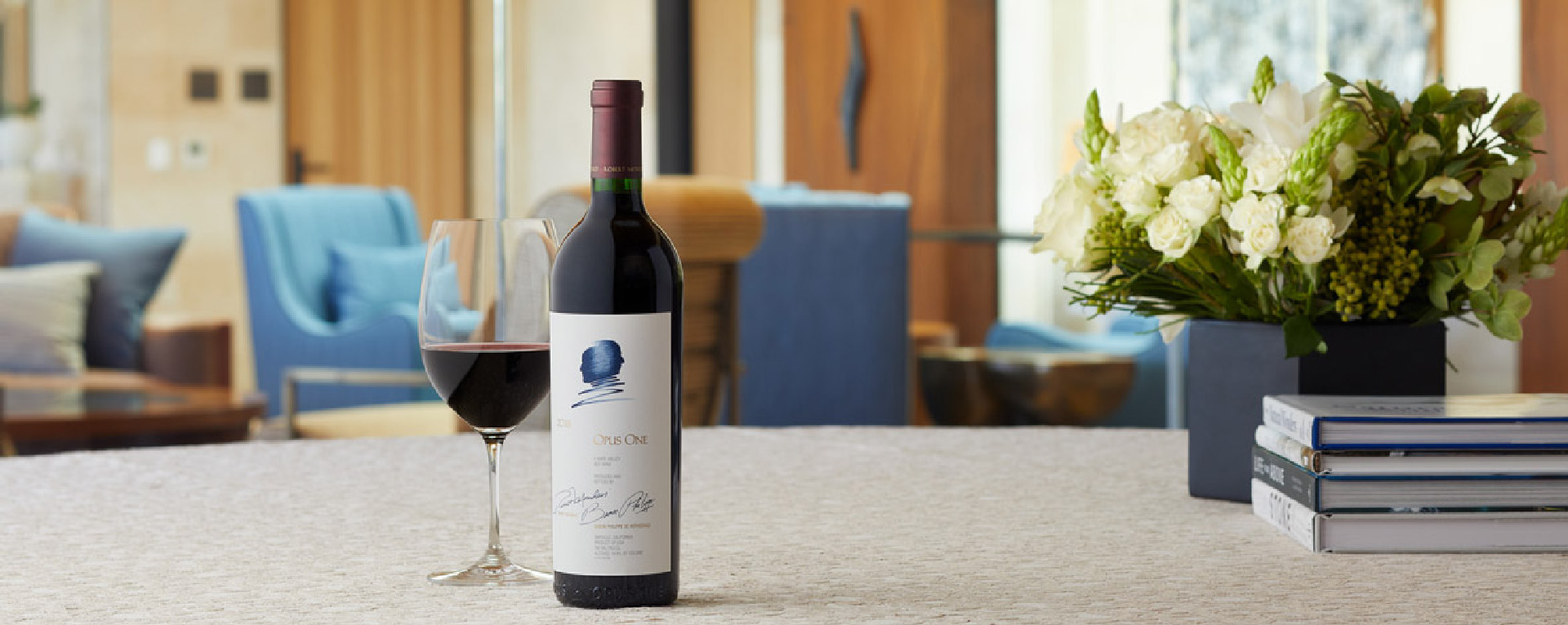 The Opus One 2018 offers profuse aromas of blackberry, cassis and black cherry. Elegant notes of violets, white pepper and rose petals follow 