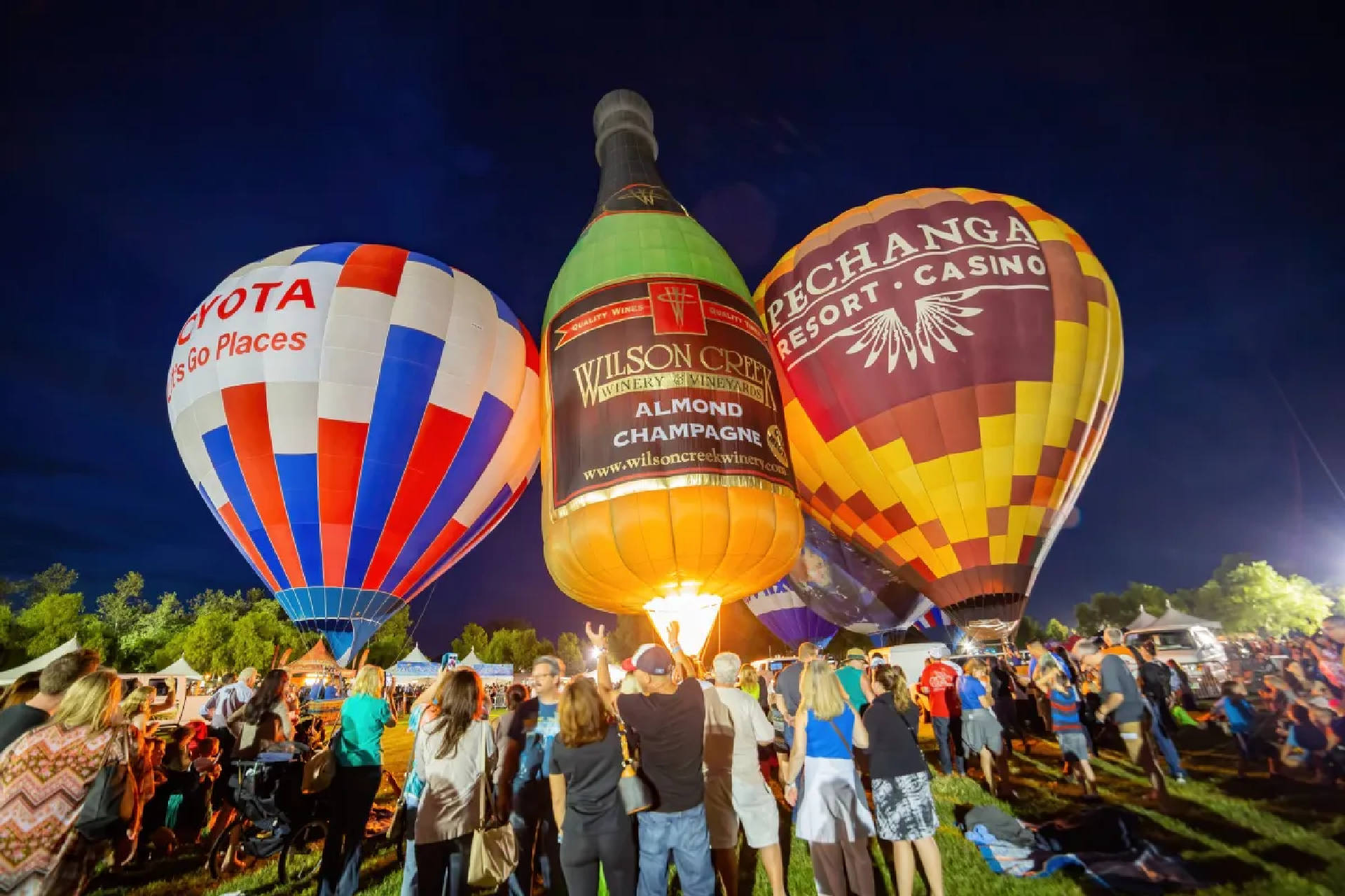 Temecula Valley Balloon and Wine Festival - Photo courtesy of Kit Leong on Shutterstock